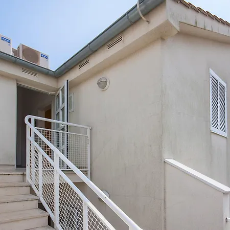 Deluxe Toni * Vodice